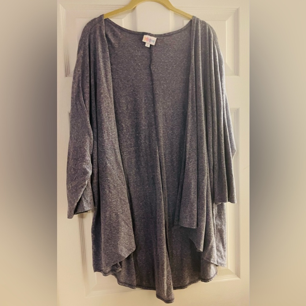 LuLaRoe Lindsay Kimono Size L